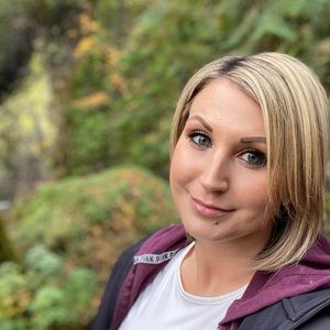 Meet your Posher, Leah